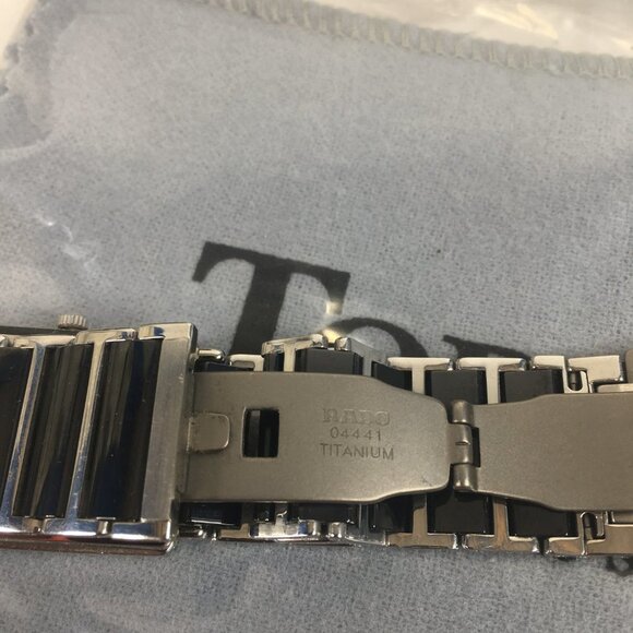 RADO DIASTAR SWISS QUARTZ JUBILE WRIST WATCH 11 DIAMONDS TITANIUM-CERAMIC UNISEX - Picture 4 of 15